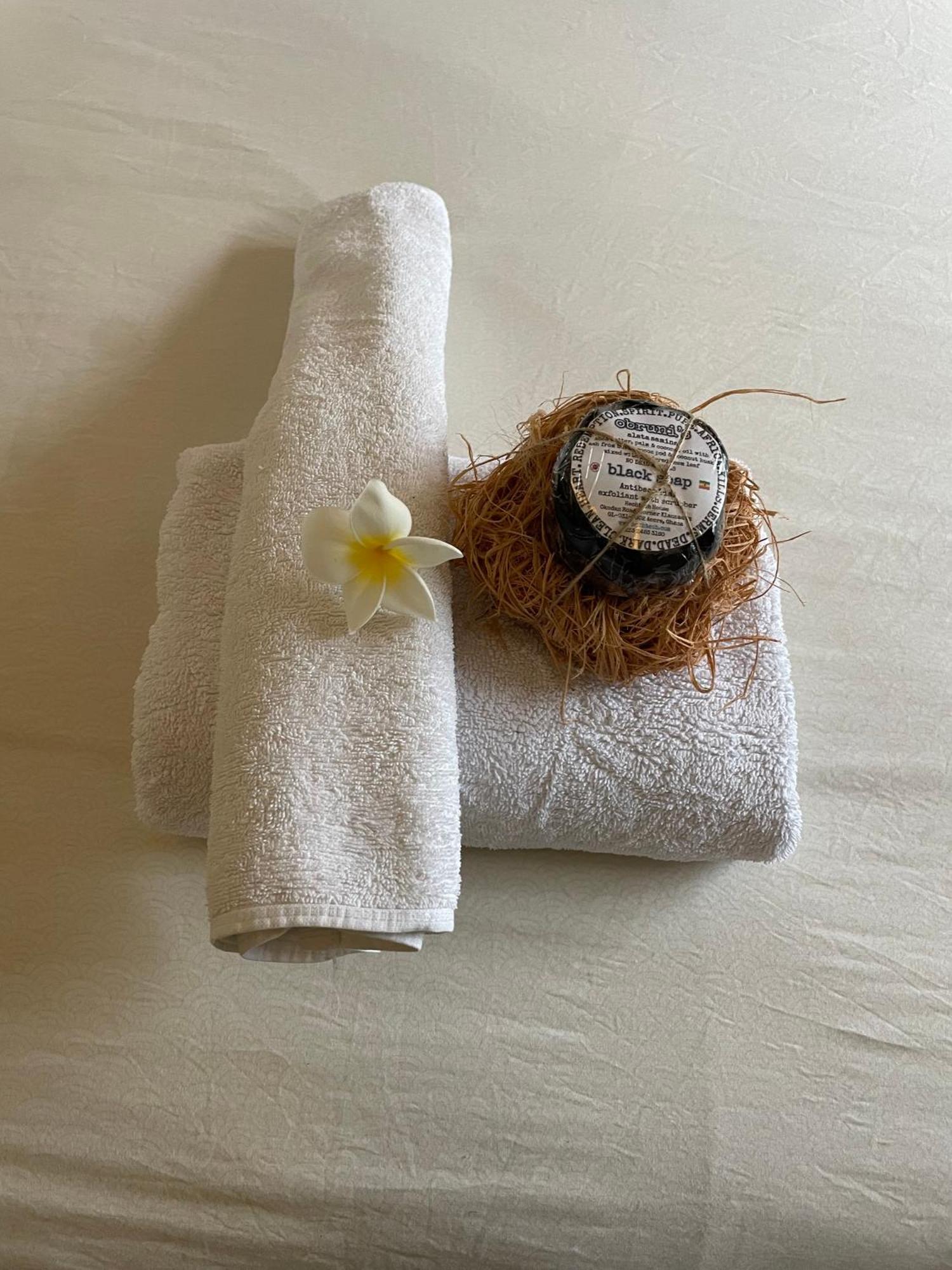 アクラHechtech Houseアパートメント エクステリア 写真
